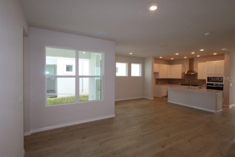 Villa ou maison à vendre à Odessa, Floride: 3 chambres, 184.32 m2 № 2133060 - photo 3