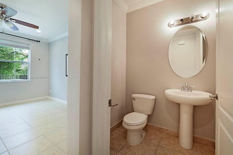 Купить таунхаус в Палм-Бич-Гарденс, Флорида 3 спальни, 159.61м2, № 1936263 - фото 14