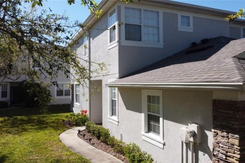 Adosado en venta en Tampa, Florida, 3 dormitorios, 147.44 m2 № 1785084 - foto 9