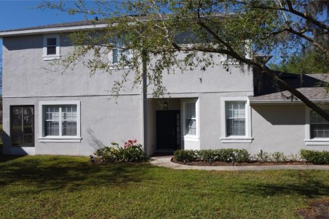 Adosado en venta en Tampa, Florida, 3 dormitorios, 147.44 m2 № 1785084 - foto 2