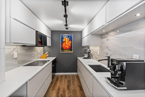 Купить кондоминиум в Майами, Флорида 3 спальни, 158.21м2, № 2042427 - фото 15