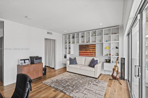 Купить кондоминиум в Майами, Флорида 3 спальни, 158.21м2, № 2042427 - фото 22