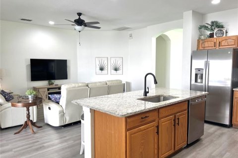 Casa en venta en Land O' Lakes, Florida, 3 dormitorios, 156.35 m2 № 1908797 - foto 14
