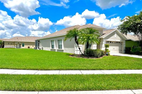 Casa en venta en Land O' Lakes, Florida, 3 dormitorios, 156.35 m2 № 1908797 - foto 11