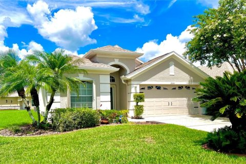 Casa en venta en Land O' Lakes, Florida, 3 dormitorios, 156.35 m2 № 1908797 - foto 1