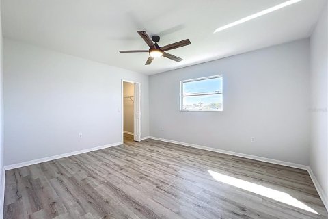 Villa ou maison à vendre à Rotonda, Floride: 4 chambres, 228.91 m2 № 1792010 - photo 23