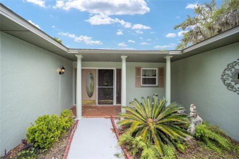 House in Dunnellon, Florida 4 bedrooms, 200.85 sq.m. № 1592111 - photo 12