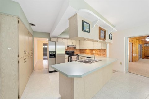 House in Dunnellon, Florida 4 bedrooms, 200.85 sq.m. № 1592111 - photo 23