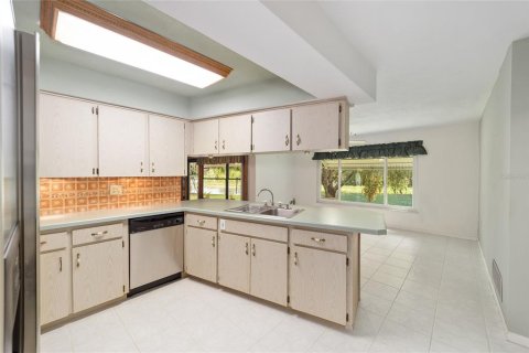 House in Dunnellon, Florida 4 bedrooms, 200.85 sq.m. № 1592111 - photo 22