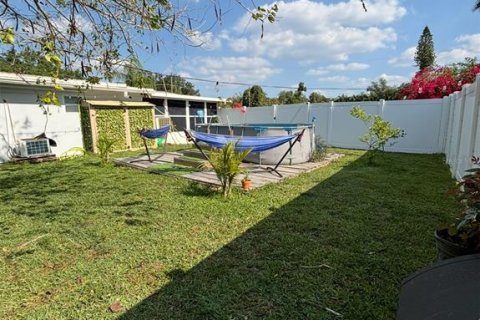 Casa en venta en Fort Myers, Florida, 2 dormitorios, 136.38 m2 № 1876207 - foto 16
