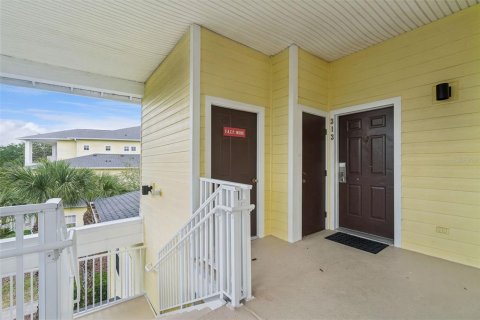 Condo in Davenport, Florida, 3 bedrooms № 2198605 - photo 4