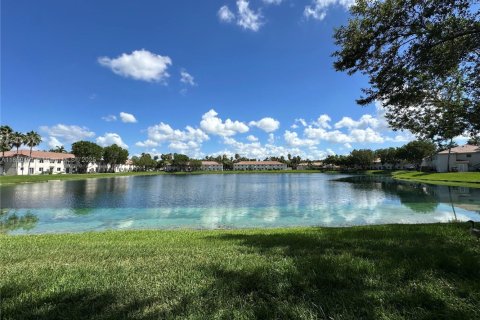 Condominio en alquiler en Homestead, Florida, 3 dormitorios, 95.13 m2 № 1960650 - foto 23