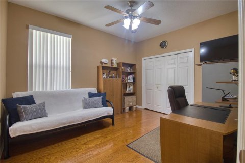 House in Dunedin, Florida 4 bedrooms, 235.23 sq.m. № 2396254 - photo 22