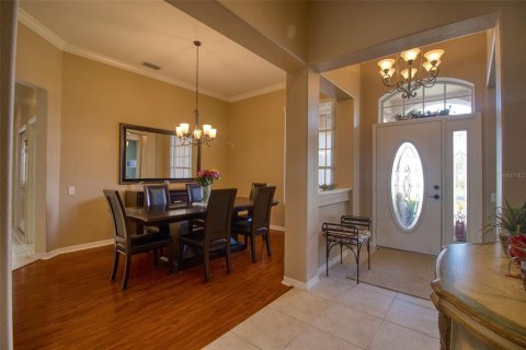 House in Dunedin, Florida 4 bedrooms, 235.23 sq.m. № 2396254 - photo 3