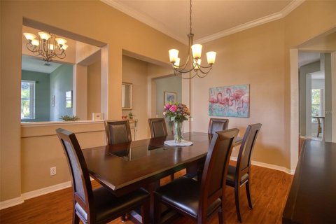 House in Dunedin, Florida 4 bedrooms, 235.23 sq.m. № 2396254 - photo 9
