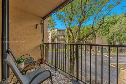 Снять в аренду кондоминиум в Майами, Флорида 1 спальня, 57.04м2, № 1974480 - фото 7