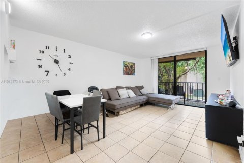 Снять в аренду кондоминиум в Майами, Флорида 1 спальня, 57.04м2, № 1974480 - фото 5