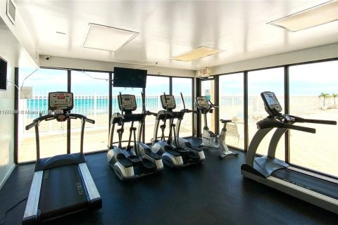 Copropriété à louer à Hollywood, Floride: 1 chambre, 73.39 m2 № 2037263 - photo 26