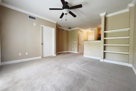 Condo in Orlando, Florida, 1 bedroom  № 2195150 - photo 6