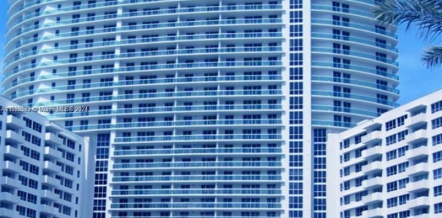 Condo à Miami Beach, Floride, 3 chambres № 1811729