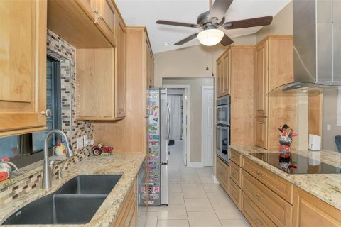 Casa en venta en Port Charlotte, Florida, 3 dormitorios, 134.34 m2 № 1917974 - foto 18