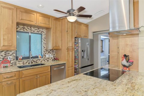 Casa en venta en Port Charlotte, Florida, 3 dormitorios, 134.34 m2 № 1917974 - foto 17