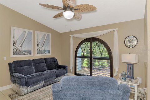 Casa en venta en Port Charlotte, Florida, 3 dormitorios, 134.34 m2 № 1917974 - foto 8