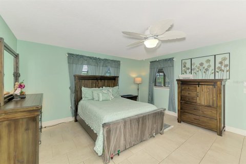 Casa en venta en Port Charlotte, Florida, 3 dormitorios, 134.34 m2 № 1917974 - foto 25