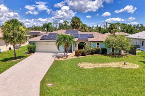 Casa en venta en Port Charlotte, Florida, 3 dormitorios, 134.34 m2 № 1917974 - foto 1