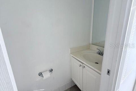 Townhouse in Sarasota, Florida 3 bedrooms, 155.43 sq.m. № 2209882 - photo 5