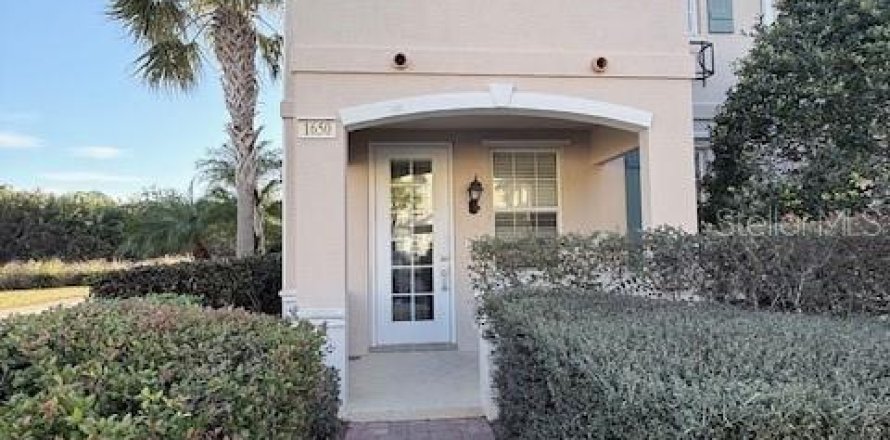 Townhouse in Sarasota, Florida 3 bedrooms, 155.43 sq.m. № 2209882
