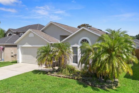 House in Sanford, Florida 3 bedrooms, 174.1 sq.m. № 1914588 - photo 6