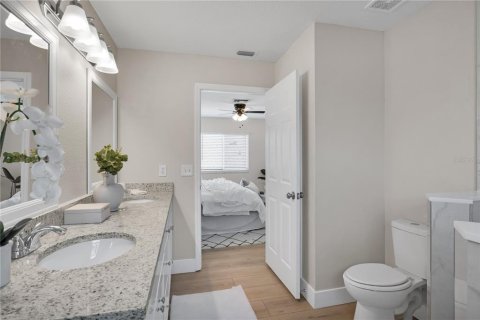 House in Trinity, Florida 3 bedrooms, 174.47 sq.m. № 1854510 - photo 25