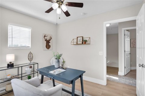 House in Trinity, Florida 3 bedrooms, 174.47 sq.m. № 1854510 - photo 28