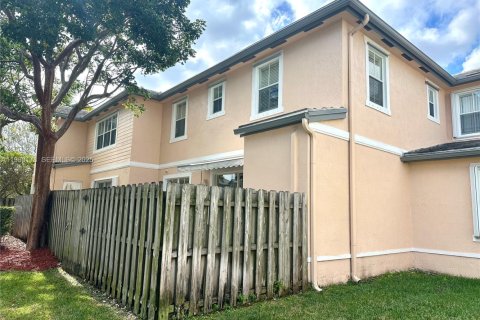 Adosado en alquiler en Homestead, Florida, 3 dormitorios, 141.49 m2 № 1989632 - foto 13