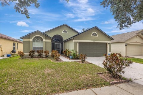 Villa ou maison à Gibsonton, Floride 3 chambres, 148.46 m2 № 2129743