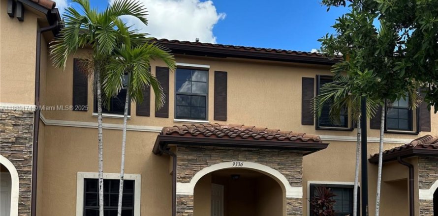 Villa ou maison à Hialeah, Floride 3 chambres, 154.96 m2 № 1928856