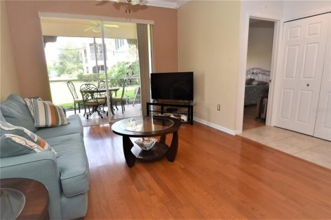 Copropriété à louer à Sarasota, Floride: 2 chambres, 106.56 m2 № 451704 - photo 6