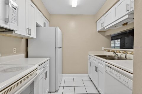 Купить кондоминиум в Тампа, Флорида 3 комнаты, 84.73м2, № 2092102 - фото 25