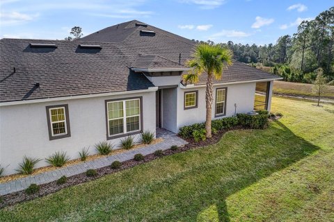 Touwnhouse à vendre à Ormond Beach, Floride: 2 chambres, 152.64 m2 № 2233466 - photo 3