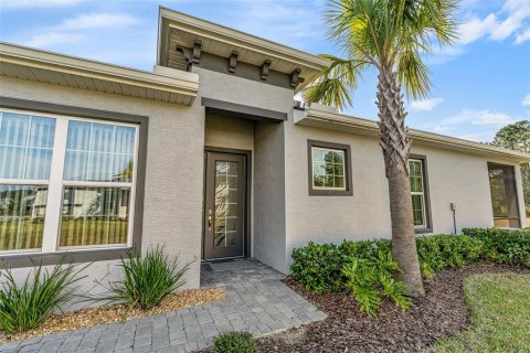 Touwnhouse à vendre à Ormond Beach, Floride: 2 chambres, 152.64 m2 № 2233466 - photo 4