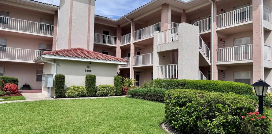 Condo in Bradenton, Florida, 2 bedrooms  № 1813120
