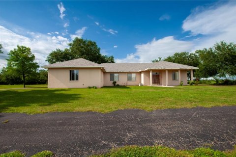 House in Arcadia, Florida 3 bedrooms, 206.34 sq.m. № 1882908 - photo 26