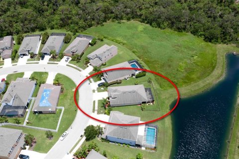 Villa ou maison à vendre à Bradenton, Floride: 3 chambres, 189.06 m2 № 1793781 - photo 5