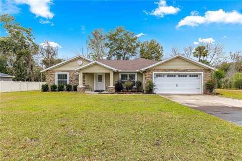 Villa ou maison à vendre à Ocala, Floride: 3 chambres, 185.43 m2 № 1513252 - photo 1