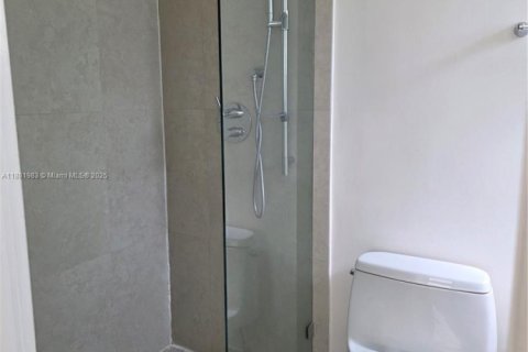 Купить кондоминиум в Майами, Флорида 2 спальни, 92.9м2, № 1924555 - фото 6