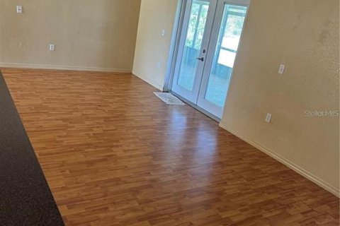 Casa en alquiler en Kissimmee, Florida, 4 dormitorios, 139.45 m2 № 1901328 - foto 4