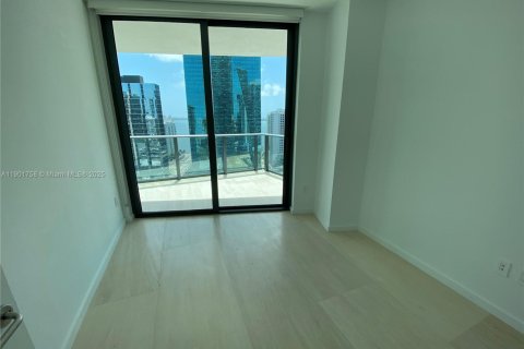 Condo in Miami, Florida, 3 bedrooms  № 1953243 - photo 5