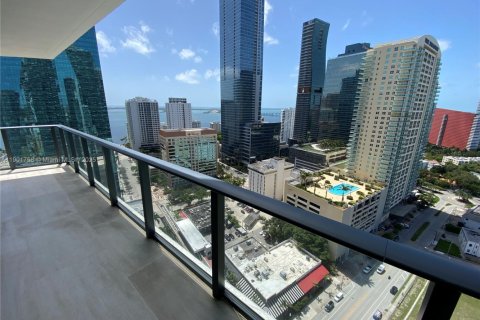 Condo in Miami, Florida, 3 bedrooms  № 1953243 - photo 21