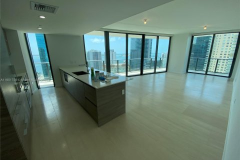 Condo in Miami, Florida, 3 bedrooms  № 1953243 - photo 9